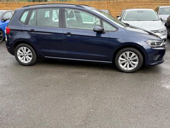 Volkswagen Golf SE TDI DSG