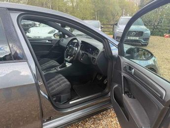 Volkswagen Golf 2.0 TDI GTD Hatchback 5dr Diesel DSG Euro 6 (s/s) (184 ps)