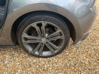 Volkswagen Golf 2.0 TDI GTD Hatchback 5dr Diesel DSG Euro 6 (s/s) (184 ps)