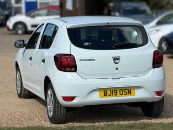 Dacia Sandero 0.9 TCe Essential Euro 6 (s/s) 5dr