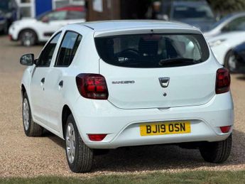 Dacia Sandero 0.9 TCe Essential Euro 6 (s/s) 5dr