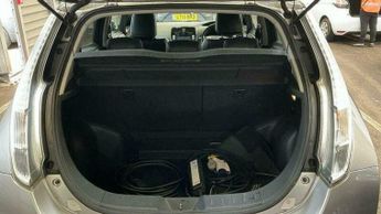 Nissan Leaf 24kWh Tekna Auto 5dr