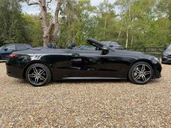 Mercedes-Benz E Class 2.0 E350 AMG Line Cabriolet 2dr Petrol G-Tronic+ Euro 6 (s/s) (3