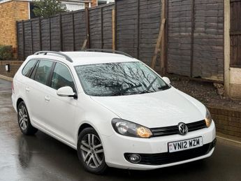 Volkswagen Golf TDi SE TDI BLUEMOTION