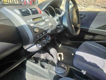 Honda Jazz 1.4 i-DSI SE CVT-7 5dr