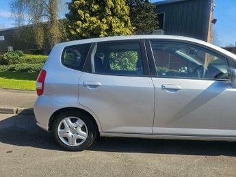 Honda Jazz 1.4 i-DSI SE CVT-7 5dr