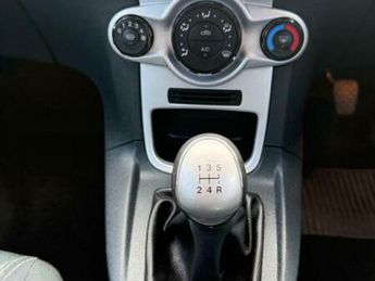 Ford Fiesta 1.4 Zetec 5dr