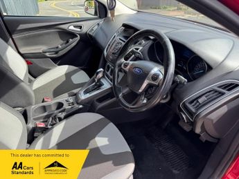 Ford Focus 1.6 Zetec Powershift Euro 5 5dr