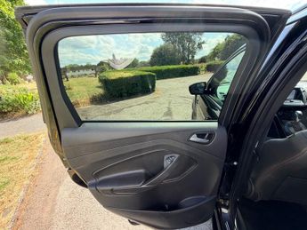 Ford Kuga ST-LINE TDCI
