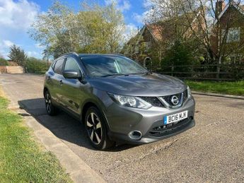 Nissan Qashqai 1.6 dCi N-Connecta XTRON 2WD Euro 6 (s/s) 5dr