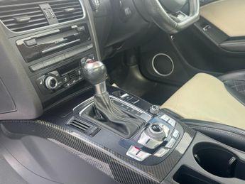 Audi RS5 4.2 FSI V8 Limited Edition Coupe 2dr Petrol S Tronic quattro Eur