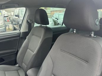 Volkswagen Golf 1.6 TDI Match Edition Hatchback 5dr Diesel Manual Euro 6 (s/s) (