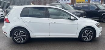 Volkswagen Golf 1.6 TDI Match Edition Hatchback 5dr Diesel Manual Euro 6 (s/s) (