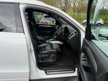 Audi Q5 2.0 TDI S line Plus S Tronic quattro Euro 5 (s/s) 5dr