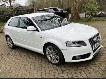 Audi A3 1.4 TFSI S line Hatchback 3dr Petrol Manual Euro 5 (s/s) (125 ps