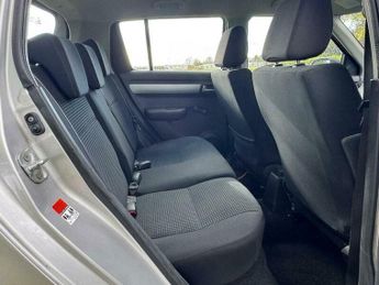 Suzuki Swift 1.5 GLX 5dr