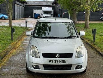 Suzuki Swift 1.5 GLX 5dr