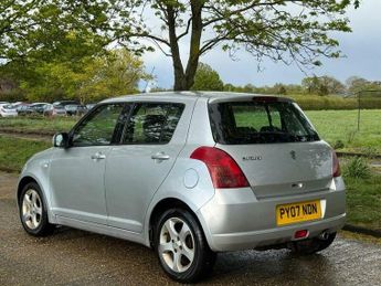 Suzuki Swift 1.5 GLX 5dr