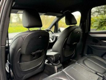 BMW 2 SERIES 2.0 220d M Sport Auto Euro 6 (s/s) 5dr