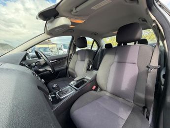 Mercedes C Class C180 KOMPRESSOR BLUEEFFICIENCY SPORT