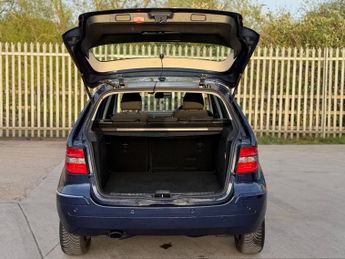 Mercedes B Class B150 SE