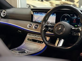 Mercedes E Class E 300 AMG LINE NIGHT EDITION PREMIUM PLUS [4X SERVICES & GREAT S