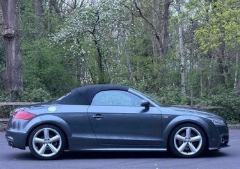Audi TT 2.0 TFSI S line Roadster S Tronic quattro Euro 5 (s/s) 2dr