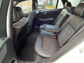 Mercedes E Class E220 BLUETEC AMG LINE