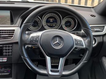 Mercedes E Class E220 BLUETEC AMG LINE