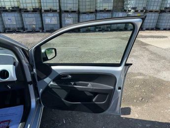 SEAT Mii 1.0 12v Toca Euro 5 5dr