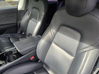 Tesla Model 3 PERFORMANCE AWD