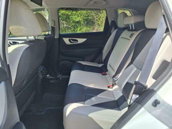 Nissan X-Trail HYBRID PURE DRIVE 4X4 360 CAMERA SUV 5dr