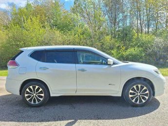 Nissan X-Trail HYBRID PURE DRIVE 4X4 360 CAMERA SUV 5dr