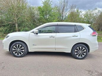 Nissan X-Trail HYBRID PURE DRIVE 4X4 360 CAMERA SUV 5dr