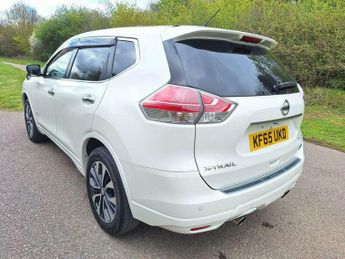 Nissan X-Trail HYBRID PURE DRIVE 4X4 360 CAMERA SUV 5dr