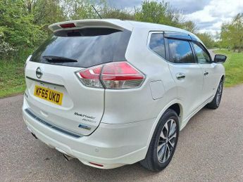 Nissan X-Trail HYBRID PURE DRIVE 4X4 360 CAMERA SUV 5dr