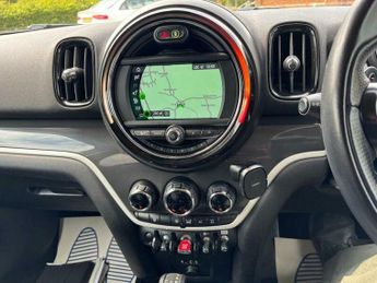 MINI Countryman 2.0 Cooper S Auto ALL4 Euro 6 (s/s) 5dr