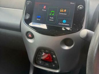 Toyota AYGO 1.0 VVT-i x-trend x-shift Euro 6 5dr (Safety Sense)