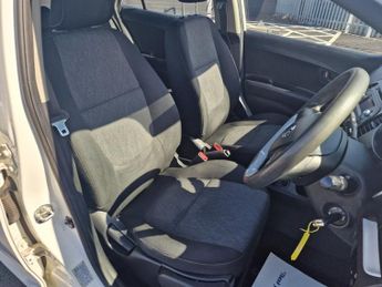 Kia Picanto RESERVE FOR £99..1 5DR WHITE.....SERVICE HISTORY....JUST BEEN SE