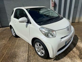 Toyota iQ 1.0 VVT-i Euro 4 3dr