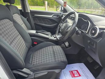 MG ZS EXCITE