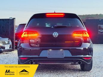 Volkswagen Golf GTI 2015 2.0 GTI DSG AUTO PETROL