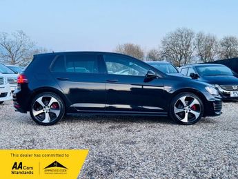 Volkswagen Golf GTI 2015 2.0 GTI DSG AUTO PETROL