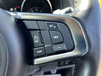 Jaguar XF 2.0i Portfolio Sportbrake Auto Euro 6 (s/s) 5dr