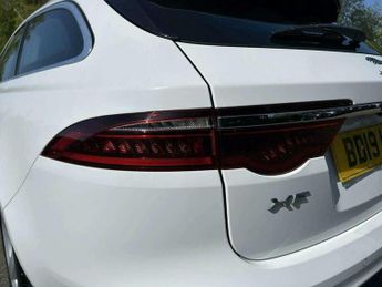 Jaguar XF 2.0i Portfolio Sportbrake Auto Euro 6 (s/s) 5dr