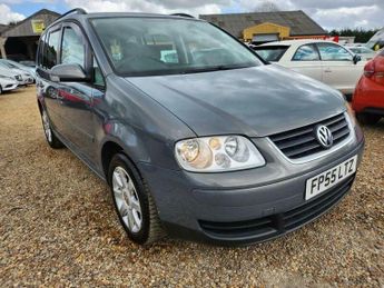 Volkswagen Touran 2.0 TDI SE DSG 5dr (5 Seats)