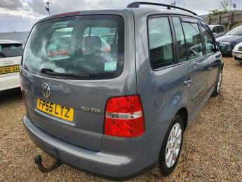 Volkswagen Touran 2.0 TDI SE DSG 5dr (5 Seats)