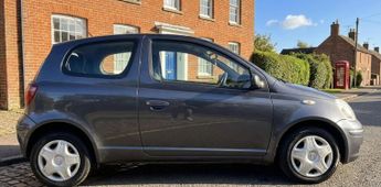 Toyota Yaris VVTI BLUE