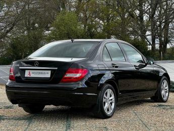 Mercedes-Benz C Class 2.1 C200 CDI BlueEfficiency Executive SE G-Tronic+ Euro 5 (s/s) 