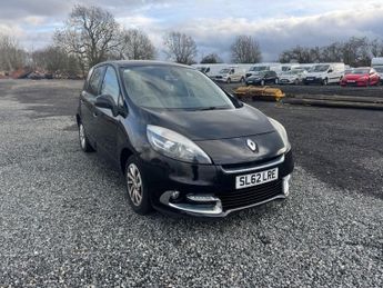 Renault Scenic DYNAMIQUE TOMTOM VVT